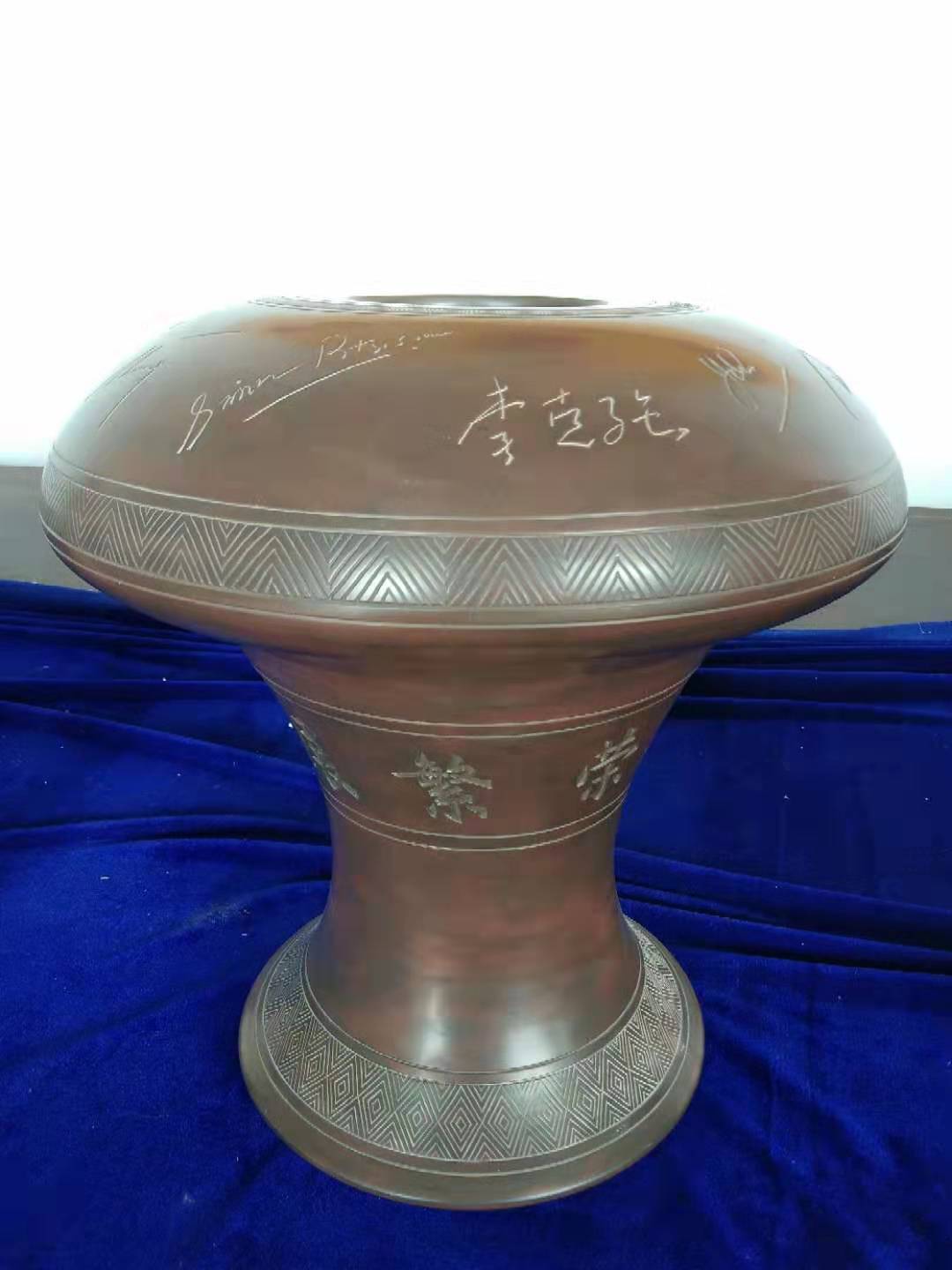 钦州坭兴陶历史沿革，坭兴陶的历史文化