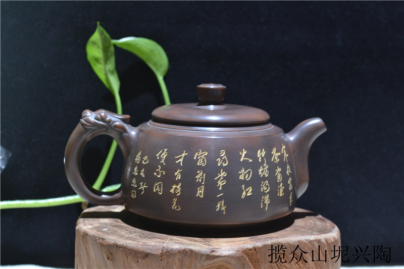 坭兴陶雕刻